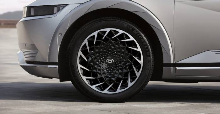 The race to create the perfect ev tire