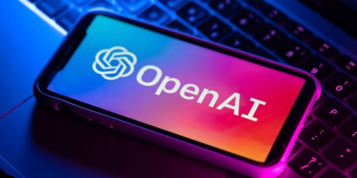 Scarlett johansson says openai ripped off her voice for chatgpt