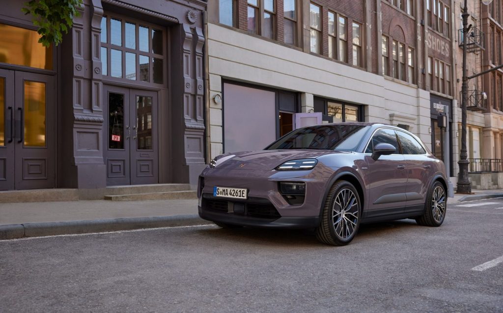 Porsche macan 4 electric