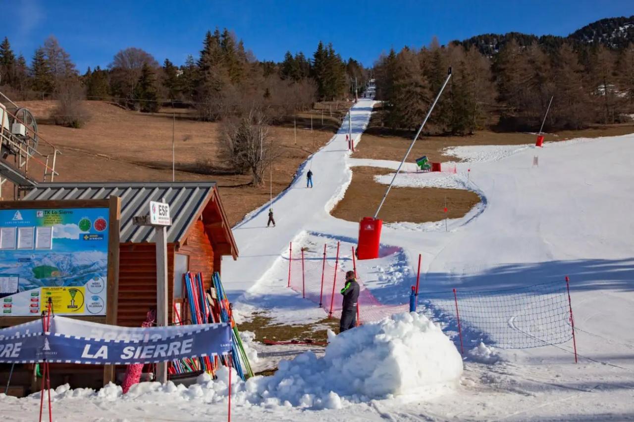 Ski resorts are stockpiling snow to get through warm winters