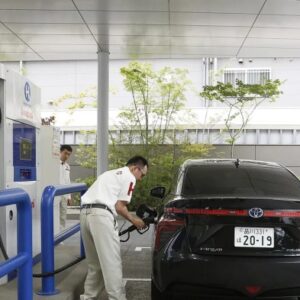 The norwegian company blamed for californias hydrogen car woes