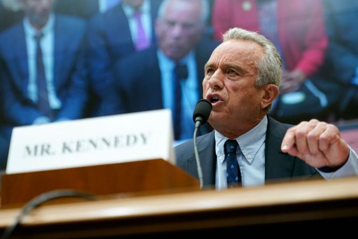 Rfk jr senate testimony is haunted by his track record robert f kennedy