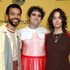 I saw the tv glow director jane schoenbrun