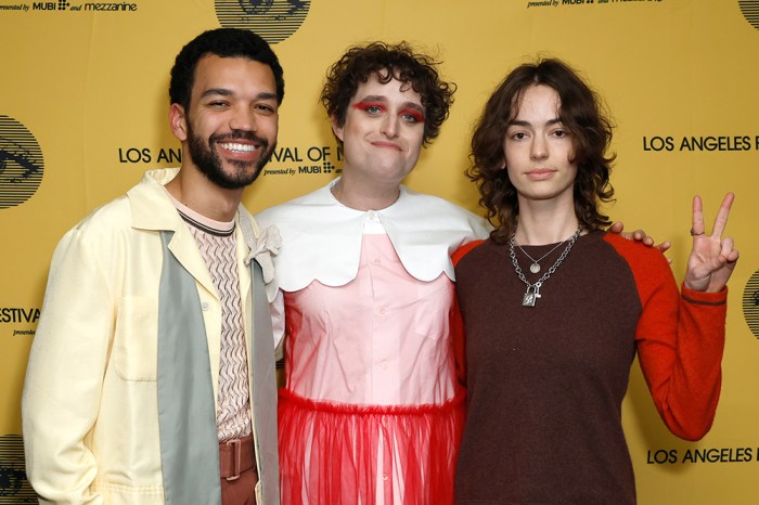 I saw the tv glow director jane schoenbrun