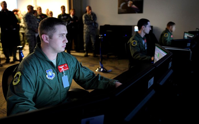 Satellite isr satellites lockheed warfighters warfare lm persistent enabled warfighting surveillance reconnaissance defence pitches remote integrated sensing dod aviation capabilities